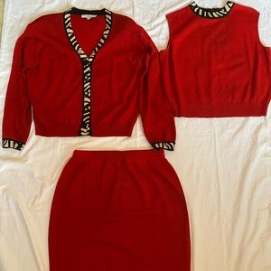 Saint John Knots 3 Piece Red Ensemble Size Medium